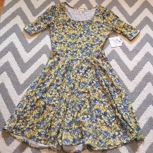 NWT Large Lularoe Nicole